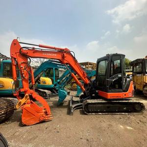 Excavadora Usada Hitachi ZX65 de 6.5 Toneladas con Motor Diésel, Engranajes y Bomba en Buen Estado en Venta - Product Image 1