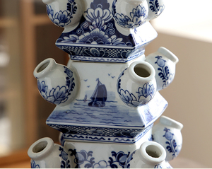 Chinois Peint À La Main Bleu Blanc Fleurs En Céramique Pagode Vase En Porcelaine Vase pour La Décoration De La Maison à Noël Pâques Nouvel An - Product Image 5