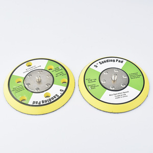 Disques de ponçage pneumatiques auto-adhésifs de 5 pouces en gros d'usine, tampons de polissage floqués avec base à ventouses - Product Image 1