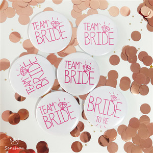 Nuovi Distintivi e Spille Bianche e Rosa per Addio al Nubilato, Badge '<span class=keywords><strong>Team</strong></span> <span class=keywords><strong>Bride</strong></span> <span class=keywords><strong>to</strong></span> Be' per Decorazioni Festa Nuziale - Product Image 1