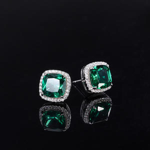 Simulado Emerald S925 Prata Colar Brincos <span class=keywords><strong>Set</strong></span> CZ Full Pave Configuração Arredondado Quadrado para Casamento ou Festa - Product Image 3