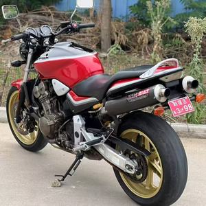 Motos d'occasion vendues directement du fabricant avec un moteur quatre cylindres 16 soupapes comparable aux motos neuves - Product Image 4