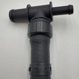 Manguera de Refrigerante 92410EA000 para Reemplazo Automotriz, Material Plástico - Product Image 1