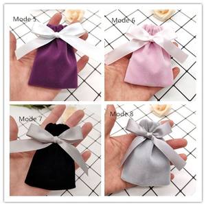 ถุงกำมะหยี่รีไซเคิลแบบมีเชือกผูกสำหรับใส่เครื่องประดับ พร้อมโบว์น่ารัก สำหรับสร้อยคอและแว่นตา ขนาด 7*9 ซม. รับผลิตตามสั่ง ขายส่ง - Product Image 4