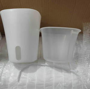 Macetas y Jardineras Grandes de 23 cm (9 Pulgadas) con <span class=keywords><strong>Autorriego</strong></span>, Macetas con Indicador de Agua, Blancas y Negras - Product Image 3