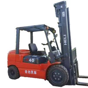Chariot élévateur diesel Heli C40, capacité de 4 tonnes, mât à trois étages, pneus pneumatiques, commande assise, utilisation en intérieur - Product Image 6