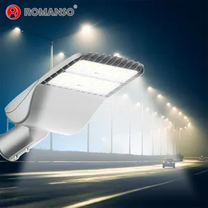 Lampadaire extérieur LED fabricants en gros 50W 100W 150W 200W réverbère à haute luminosité IP66 facile