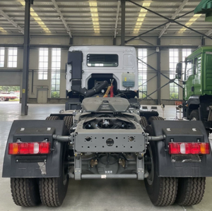 Cabeza Tractora SINOTRUK HOWO de Alto Rendimiento, 420HP, 6x4, Volante a la Izquierda, para Transporte Logístico Pesado - Product Image 3