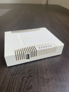 Micro Tik sử dụng wifi onu RB951Ui-2HnD thiết bị không dây 2.4G <span class=keywords><strong>router</strong></span> với 5ge + PoE rb951 <span class=keywords><strong>Router</strong></span> <span class=keywords><strong>Router</strong></span> không dây - Product Image 5