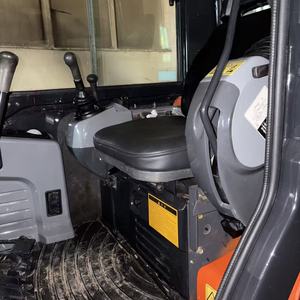 รถขุดตีนตะขาบ Kubota U55-4 มือสอง สีดำ-ส้ม ระบบไฮดรอลิก เครื่องยนต์ดีเซล ตรวจสอบแล้ว - Product Image 6