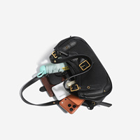 Sac bandoulière rétro chic de style américain à deux couches pour femme, nouvelle collection été 2026, sac de motard tendance à porter sous le bras, sac fourre-tout à l'épaule