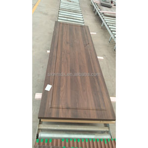 Portes <span class=keywords><strong>d</strong></span>'<span class=keywords><strong>entrée</strong></span> en bois massif au design gravé en relief à la mode, grain <span class=keywords><strong>de</strong></span> bois, <span class=keywords><strong>PVC</strong></span> thermoformé, portes intérieures <span class=keywords><strong>haut</strong></span> <span class=keywords><strong>de</strong></span> <span class=keywords><strong>gamme</strong></span> pour la maison - Product Image 5