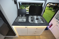 Caravane hybride de luxe EcoCampor 15FT avec toit relevable électrique, cuisine intérieure et extérieure pour les voyages en plein air