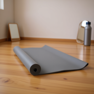 Tapis de yoga en PVC gris, taille 173*61*0.4cm, durable et confortable pour l'exercice - Product Image 3