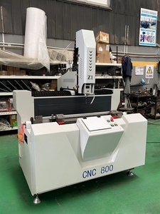 Equipo de puerta y ventana Control PLC Perfil de aluminio CNC Máquina de perforación y fresado de un solo cabezal Perforación Procesamiento de pines de hierro - Product Image 2