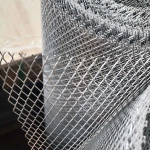 Piso de Aluminio Perforado Reforzado con Rejilla de Diamantes para Pasarelas y Techos con Servicio de Corte - Product Image 3