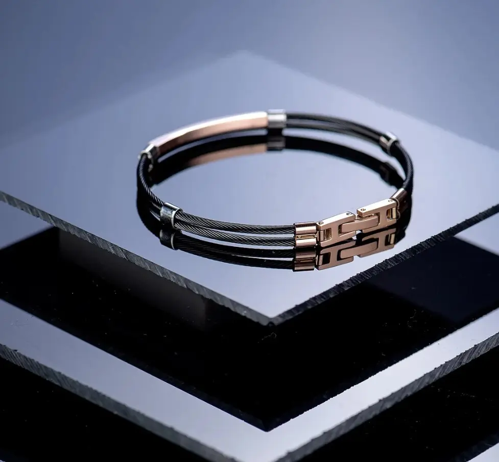 Neues Produkt Minimalist isches Armband Feiner Schmuck Armbänder Herren Armband Edelstahl Blei und Nickel Kostenlose benutzer definierte Geschenke für Liebhaber