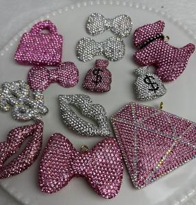 Coque de téléphone en résine et argile, style Kawaii Bling, avec nœud, cœur et lèvres, pour la décoration et les accessoires de charme - Product Image 5