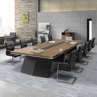 Vente chaude d'usine Mobilier de bureau de luxe Table de réunion escritorio de bureau Bureau debout moderne Chaises longues de table de conférence