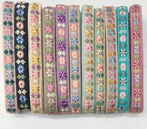 2025 nouvelle vente en gros mode Style vêtement broderie dentelle fabrication vêtements de mariage dentelle brodée - Product Image 3