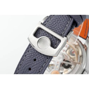 Montre automatique pour homme de haute qualité européenne, style décontracté et tendance, bracelet en silicone, livraison directe - Product Image 3