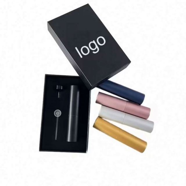 Wholesale Mini Portable Aluminum Glass Inner 10ml Perfume Atomizer Square-shaped Travel Spray Bottles Pump Sprayer Screen