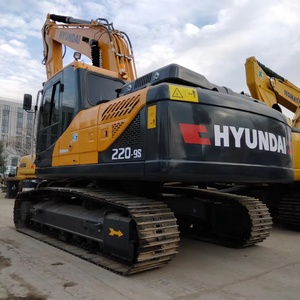Excavadora de Minería Hyundai220 Usada de 22 Toneladas, Pocas Horas de Uso, en Buen Estado, 260LC 300LC 305LC, Excavadora Original Hyundai 220-9S - Product Image 5