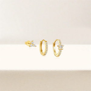 Nouvel arrivage : Boucles d'oreilles créoles dorées, lot de 3 pièces, avec pampilles, étoile à quatre branches et zircon géométrique - Product Image 5