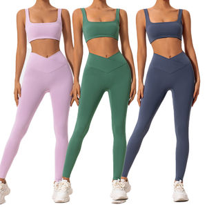 Özel Yüksek Kaliteli 2 Parçalı V Yaka Kadın Spor Giyim Seti - Spor Taytı ve Antrenman Sütyeni - Product Image 1