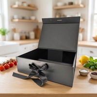 Boîte en papier pliable de luxe personnalisée recyclable pour vêtements, grande boîte cadeau avec poignée en ruban magnétique