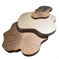 Table basse en marbre au design italien de luxe léger avec structure en bois - Multifonctionnelle pour petit appartement ou salon