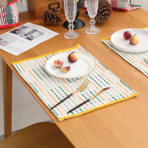 INS Koreanisches Weihnachts-Klassiker-Design Rechteckige Isoliermatte Stoff Restaurant Ferienhaus Verdickte Hitzebeständige Tischunterlage Party - Product Image 4