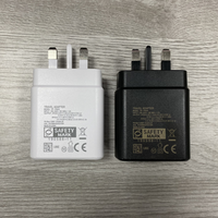 Pengisi daya multi-dinding portabel, 25W tipe-c PD UK Plug portabel, pengisi daya ponsel, adaptor catu daya, pengisian cepat