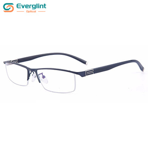 Gafas Progresivas Multifocales Everglint Optical para Presbicia, Gafas de Lectura para Negocios, Gafas de Lectura para Personas Mayores, Gafas de Computadora para Hombres - Product Image 4
