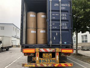Hochela tische Formulierungen Silan-termini ertes Polyether-Trimet hoxysilan für Klebstoff und Dicht mittel