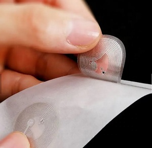 <span class=keywords><strong>RFID</strong></span> 13,56 Mhz mini <span class=keywords><strong>RFID</strong></span> Label Chips HF NFC PET Sticker NFC Etiqueta transparente - Product Image 6