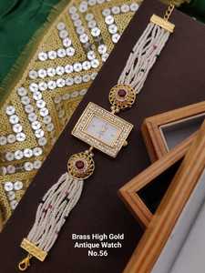 Venta caliente Nuevo reloj de pulsera de moda para mujeres Fiesta y desgaste del festival disponible en cantidad a granel - Product Image 3