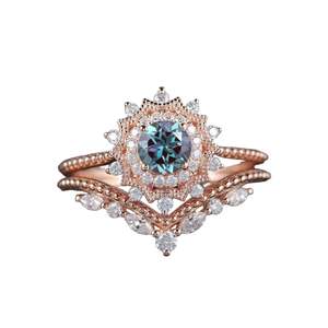 แหวนแต่งงานทรงกลมประดับอะเล็กซานไดรต์แบบคลัสเตอร์ ดีไซน์เรขาคณิต ทำจากเงินแท้ 925 และทองคำขาว 14K พร้อมใบรับรอง - Product Image 2