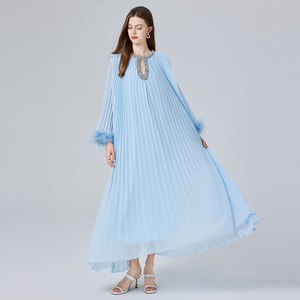 Robe élégante pour femmes Automne Nouvelle Collection Diamant clouté Col Rond Manches <span class=keywords><strong>Poilue</strong></span> Plissée Lâche Longue Robe - Product Image 4