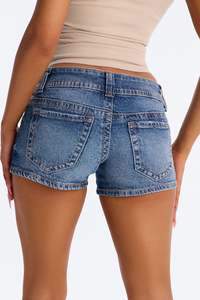Shorts en <span class=keywords><strong>jean</strong></span> taille basse pour <span class=keywords><strong>femme</strong></span>, délavage vintage, sexy, micro-mini, à double bouton, vêtements d'été OEM - Product Image 3