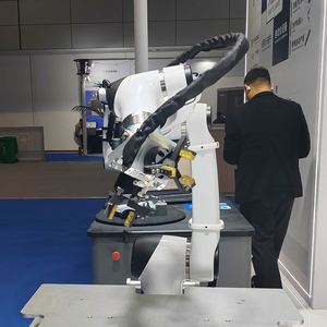 HWINT Solución Confiable, Brazo Robótico Articulado de 6 Ejes de Alta Repetibilidad para Apilado de Cajas y Manipulación en Almacenes - Product Image 1
