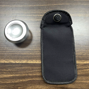 Housse anti-caméra magnétique, antivol, verrouillage mobile, pochette verrouillable, disponible pour les écoles, les musées, les églises, les réunions - Product Image 1