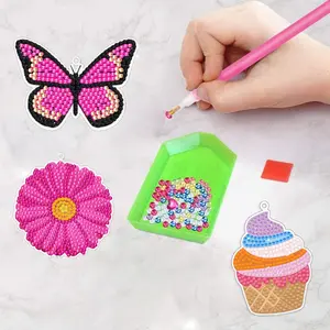 Kit de llavero de pintura de diamante DIY personalizado, llavero de acrílico de diamante de mosaico de dibujos animados bonitos para niños, accesorios para bolsos