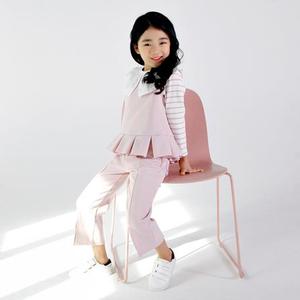 Conjunto de Ropa para Niña con Collar de Moda Infantil con Volantes, Fabricado en China - Product Image 5