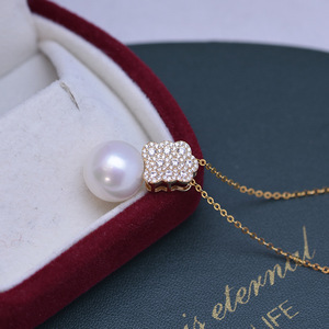 Collar con Colgante de Perlas Finas de Agua Dulce de 12-13 mm, con Cadena de Plata S925, Producto Premium, Venta al Por Mayor - Product Image 3