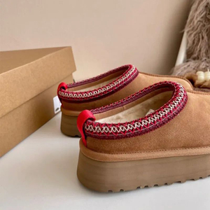 Botas de invierno de nieve clásicas para mujer UG de alta calidad, satén y gamuza informal para interiores y exteriores con plantilla de piel, precio al por mayor - Product Image 3