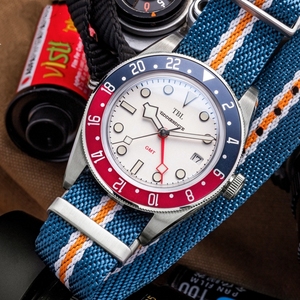 OEM fabbrica vendita calda GMT <span class=keywords><strong>orologi</strong></span> 316L acciaio inossidabile di lusso di lusso immersioni luminose 50M uomini <span class=keywords><strong>orologi</strong></span> da movimento al quarzo - Product Image 4