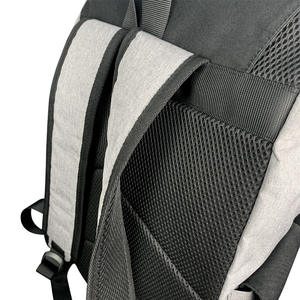 Anime <span class=keywords><strong>Shingeki</strong></span> No Kyojin Wings Of <span class=keywords><strong>Freedom</strong></span> Mochilas escolares Hombres Carga USB Laptop Bolsas de viaje Attack On Titan Mochila - Product Image 5