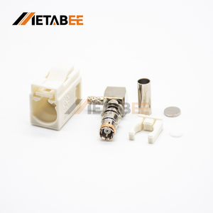Conector de Arnés de Alimentación Phantom para Radio Automotriz, Coaxial RF de 50 Ohmios, con Conector Fakra B Código B, Color Blanco Crema, para Soldar - Product Image 3