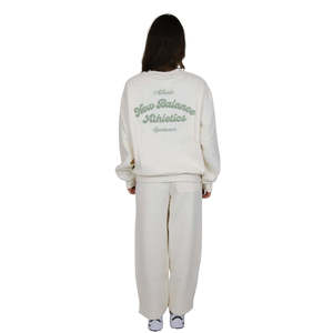 Pantalón New Balance para Mujer WP53500PEF Crema - Product Image 5